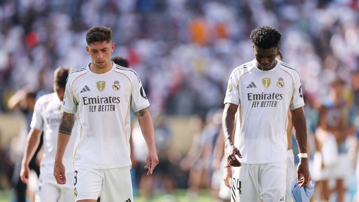  Federico Valverde was hospitalized after his "disagreement" with Aurélien Tchouaméni. | Justin Setterfield/FIFA/Getty Images 