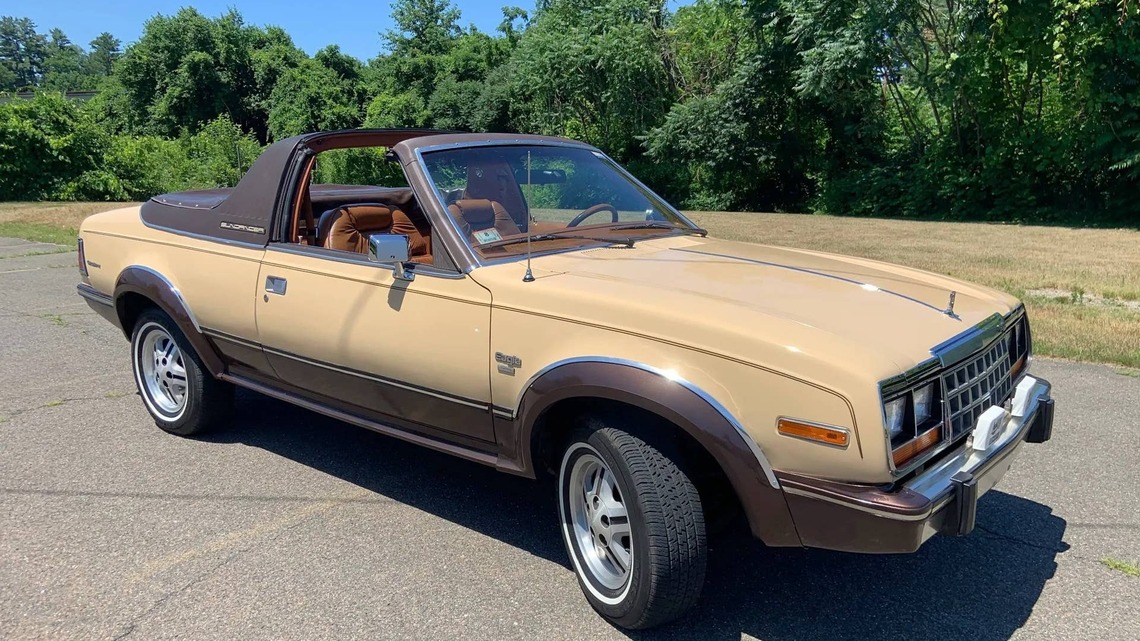 America's Only True Crossover Convertible Was an Absolute Flop