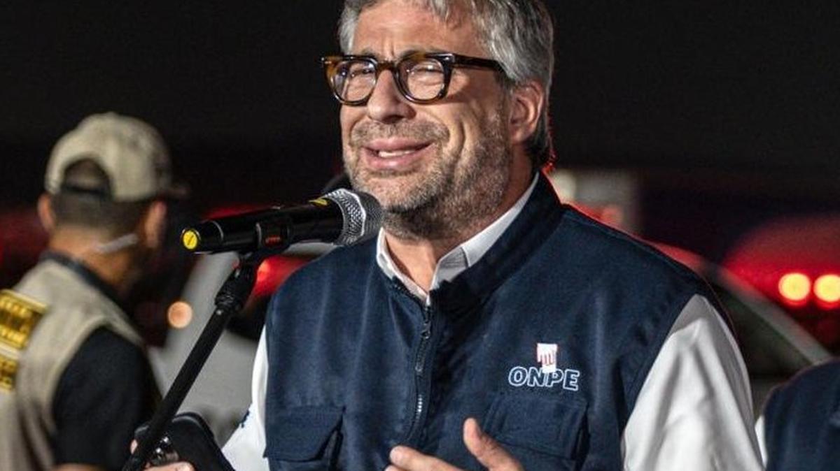 Piero Corvetto, head of Peru’s National Office of Electoral Processes, resigned Wednesday amid mounting political and legal pressure over logistical failures on election day, Photo by John Reyes Mejía/EPA