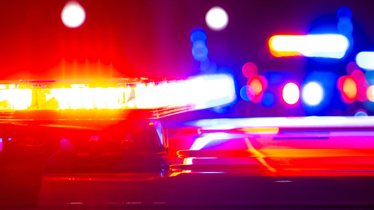 A woman and toddler died when the car they were in was hit by a wrong way driver on Interstate 182 between Fourth Avenue and Highway 395 in Pasco Friday evening.