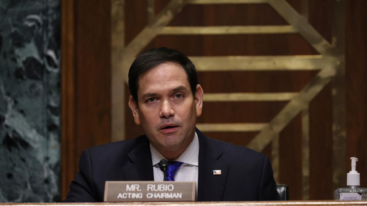 El senador Marco Rubio,( R-Fl), presentó de nuevo un proyecto de ley para convertir el horario de verano en permanente.