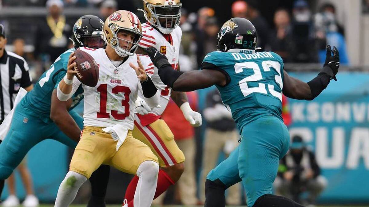  Jacksonville Jaguars linebacker Foyesade Oluokun (23) prepares to make the tackle on San Francisco 49ers quarterback Brock Purdy (13) during early third quarter action. The Jacksonville Jaguars hosted the San Francisco 49ers at EverBank Stadium in Jacksonville, FL Sunday, November 12, 2023. The Jaguars trailed 13 to 3 at the half and fell to the 49ers with a final score of 34 to 3. [Bob Self/Florida Times-Union] | USA TODAY Network via Reuters Connect 