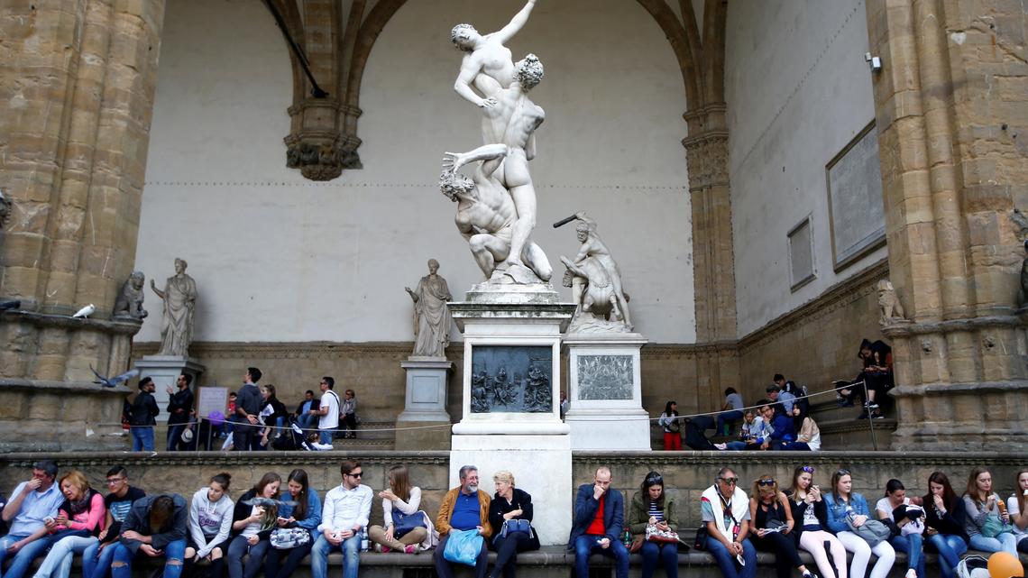 Florence plans major expansion of Airbnb curbs beyond historic centre 