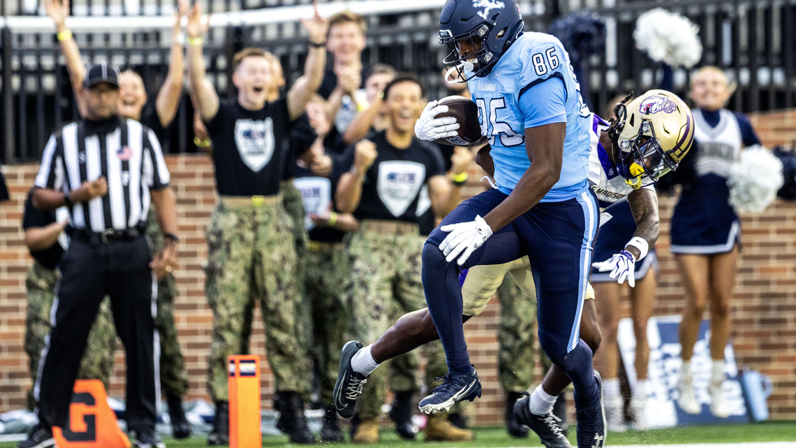 Editorial: College sports act isn't perfect, but moves the ball forward 