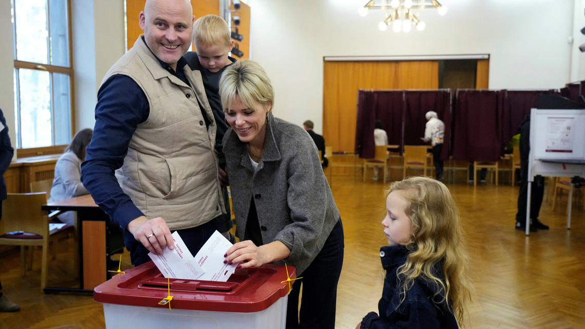 Latvian PM on track to lead pro-Ukraine coalition after election win 