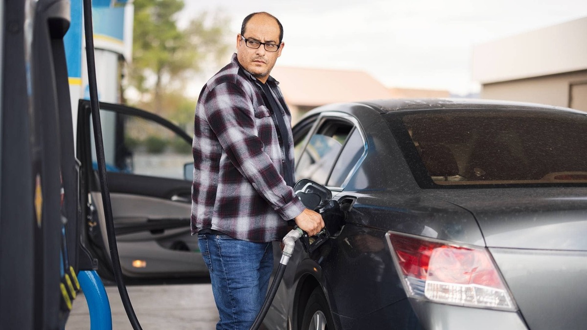  A sharp drop in crude oil prices added to the dollar's decline by reducing inflation concerns and rate hike expectations. 