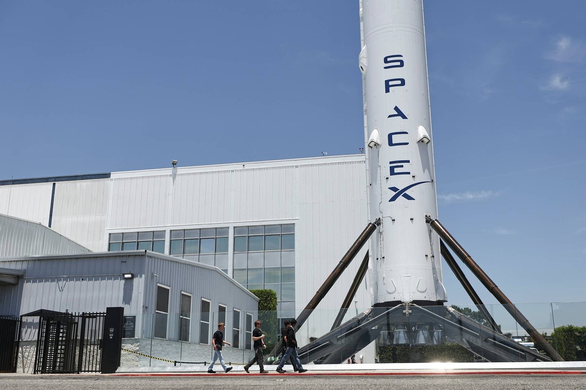 SpaceX's first trading session will not resolve the debate over whether that $1.75 trillion valuation is justified. Yanow/Getty Images