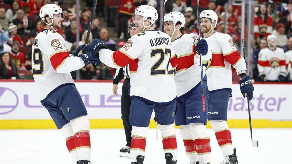 Panthers win third in a row behind Bjornfot