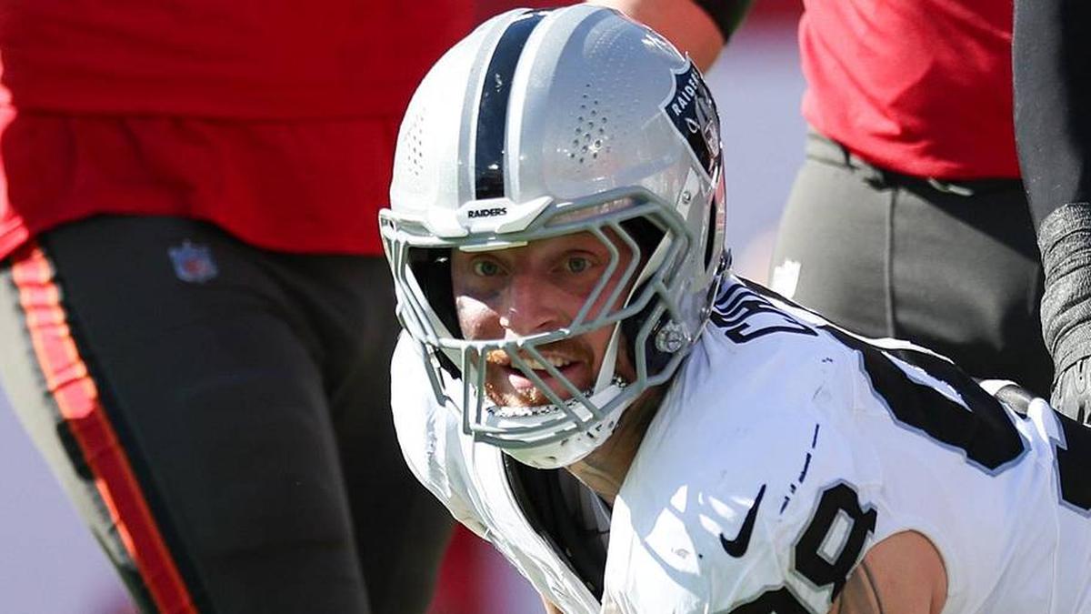  Dec 8, 2024; Tampa, Florida, USA; Las Vegas Raiders defensive end Maxx Crosby (98) sacks Tampa Bay Buccaneers quarterback Baker Mayfield (6) in the second quarter at Raymond James Stadium. Mandatory Credit: Nathan Ray Seebeck-Imagn Images | Nathan Ray Seebeck-Imagn Images 