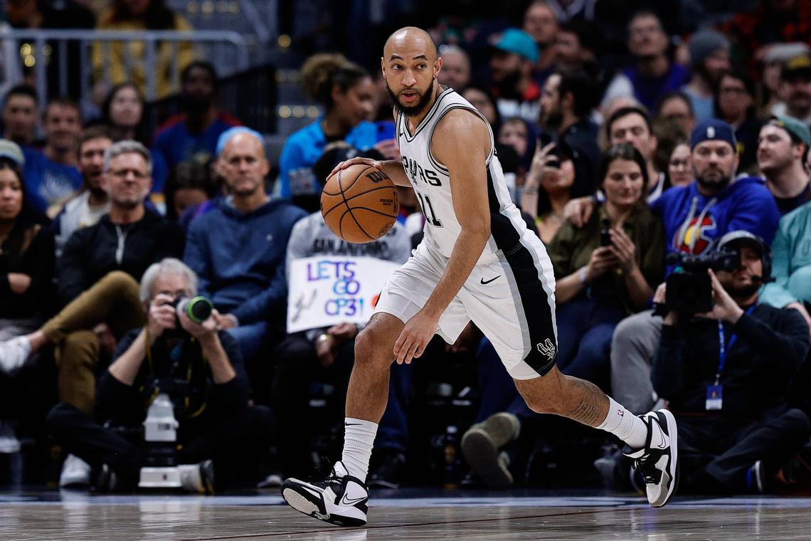  San Antonio Spurs guard Jordan McLaughlin (11) © Isaiah J. Downing-Imagn Images