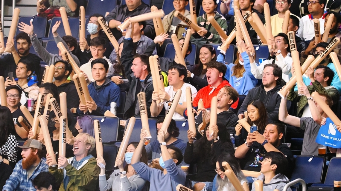 Crazy Raccoon, Weibo earn playoff spots at OWCS Midseason Championship 