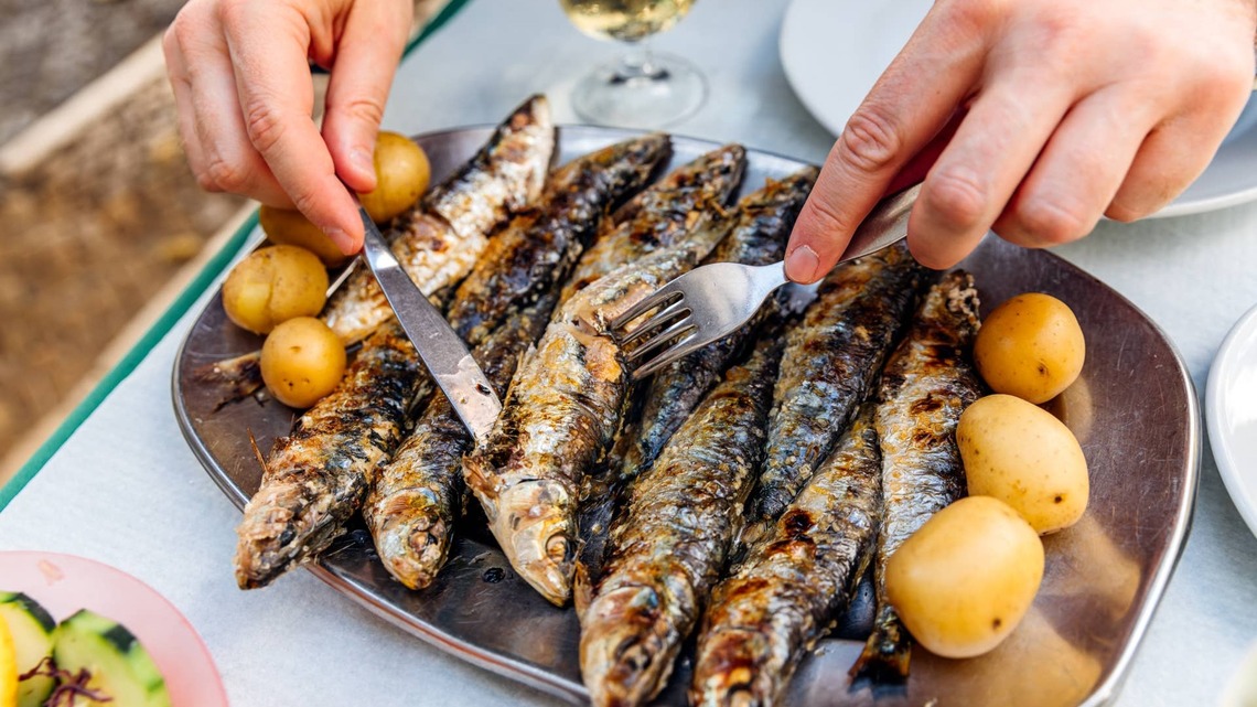 Study of 7,500 Adults Reveals the Diet Pattern Linked to Longevity