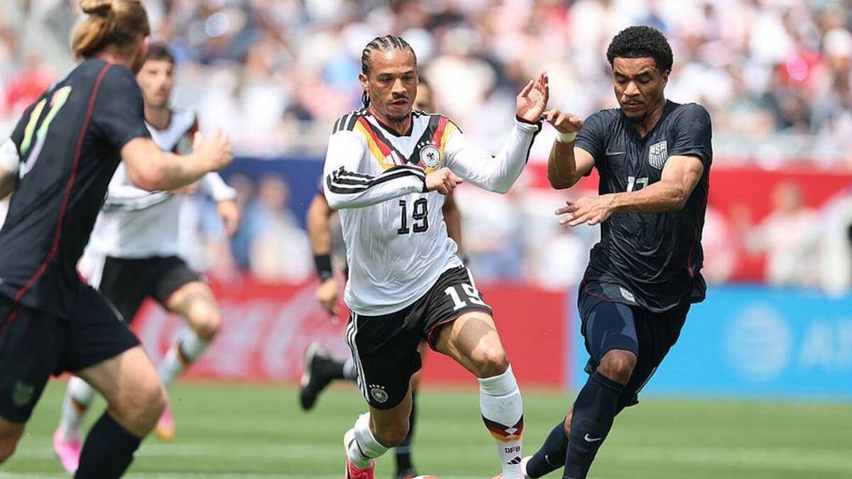  Germany took it to the USMNT in the opening minutes of the friendly. | Alexander Hassenstein/Getty Images 