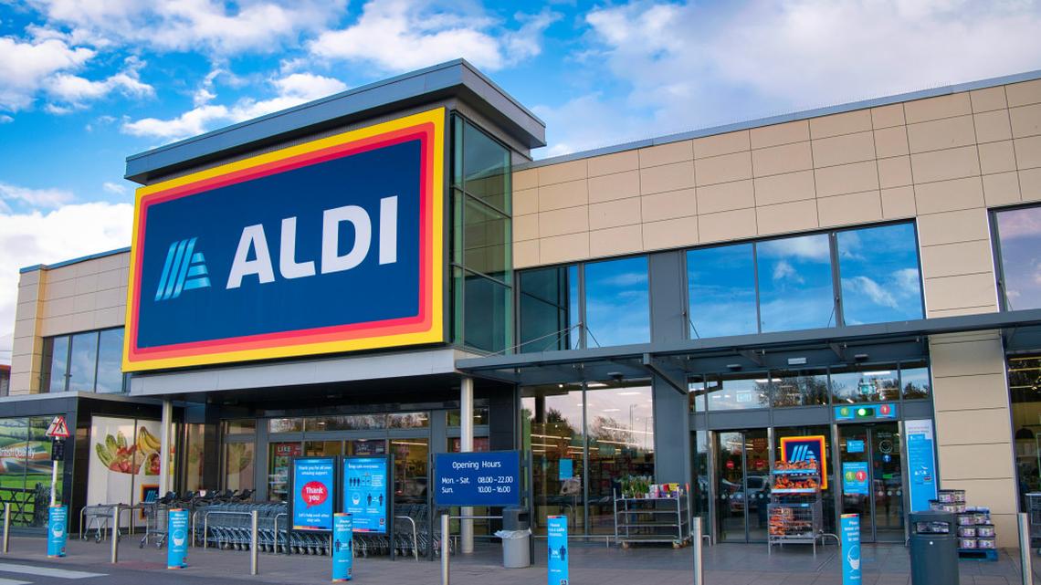 Aldi's Vibrant New Outdoor Rug Will Transport Your Patio to the Mediterranean 