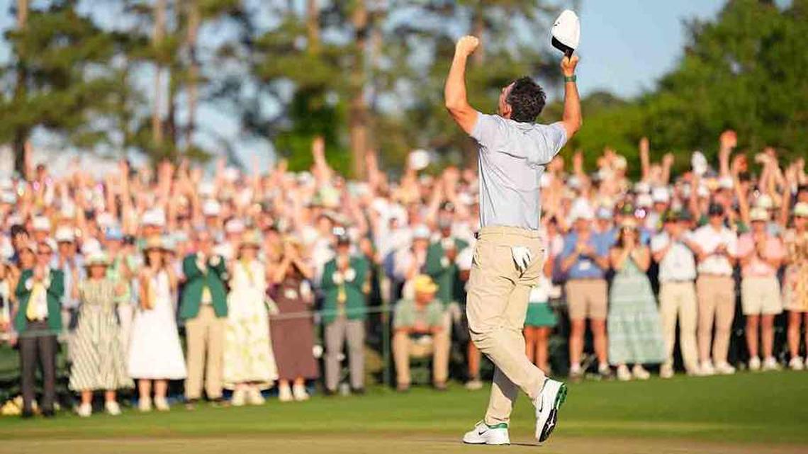  McIlroy tapped in for bogey on the final hole to cap another Masters victory. | Erick W. Rasco/Sports Illstrated 