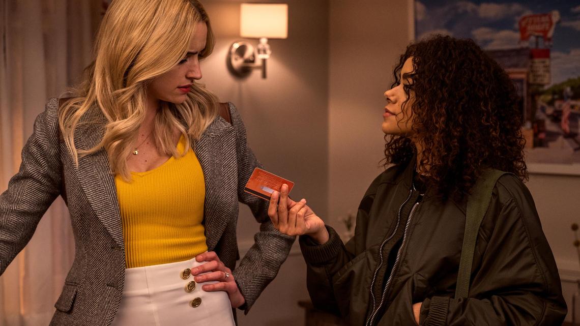 Where Does ‘Ginny & Georgia’ Take Place? Inside the Show’s Town and Filming Locations