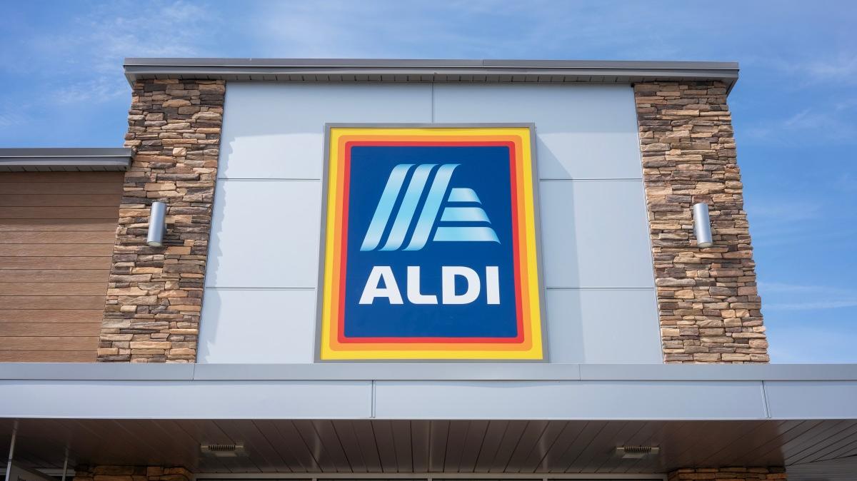 Aldi Storefront.