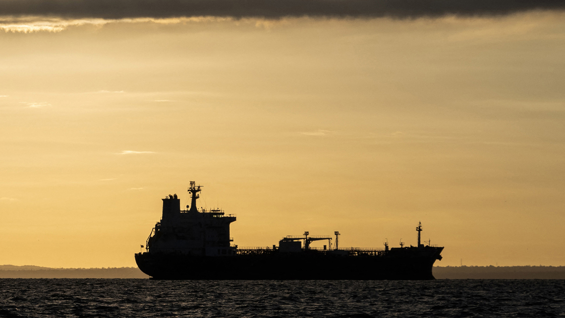 Editorial: A shady oil deal will hurt Venezuela and the US 