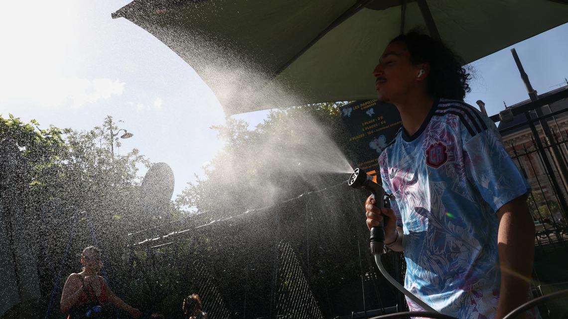 Seven die in France from causes relating to heat wave