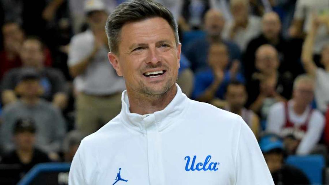  Jan 31, 2026; Los Angeles, California, USA; UCLA Bruins head football coach Bob Chesney is introduced during the basketball game against the Indiana Hoosiers at Pauley Pavilion presented by Wescom Financial. Mandatory Credit: Jayne Kamin-Oncea-Imagn Images | Jayne Kamin-Oncea-Imagn Images 