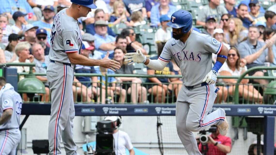 Ezequiel Duran powers Rangers past Brewers to avoid sweep 