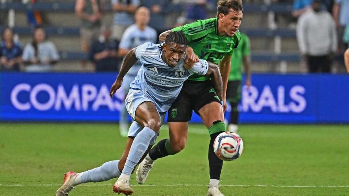 Myrto Uzuni scores twice as Austin FC knocks off Sporting KC 