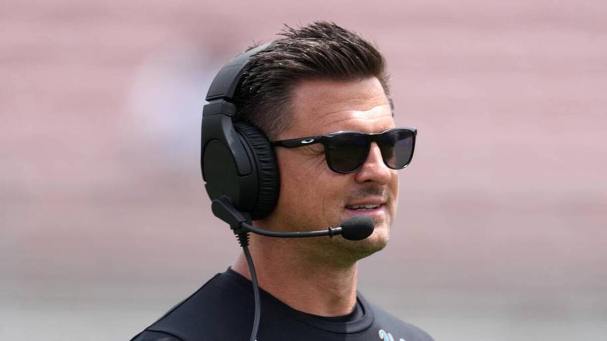  May 2, 2026; Pasadena, CA, USA; UCLA Bruins coach Bob Chesney reacts during the spring game at Rose Bowl. Mandatory Credit: Kirby Lee-Imagn Images | Kirby Lee-Imagn Images 
