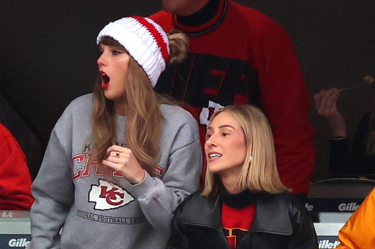  Taylor Swift, Ashley Avignone.Maddie Meyer/Getty Images 