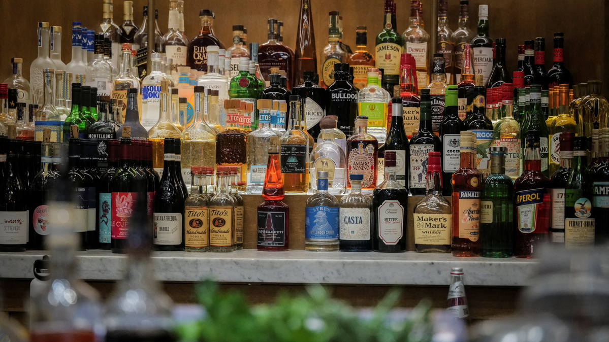 Liquors are displayed at a bar in New York City, U.S., April 9, 2025. REUTERS/Jeenah Moon