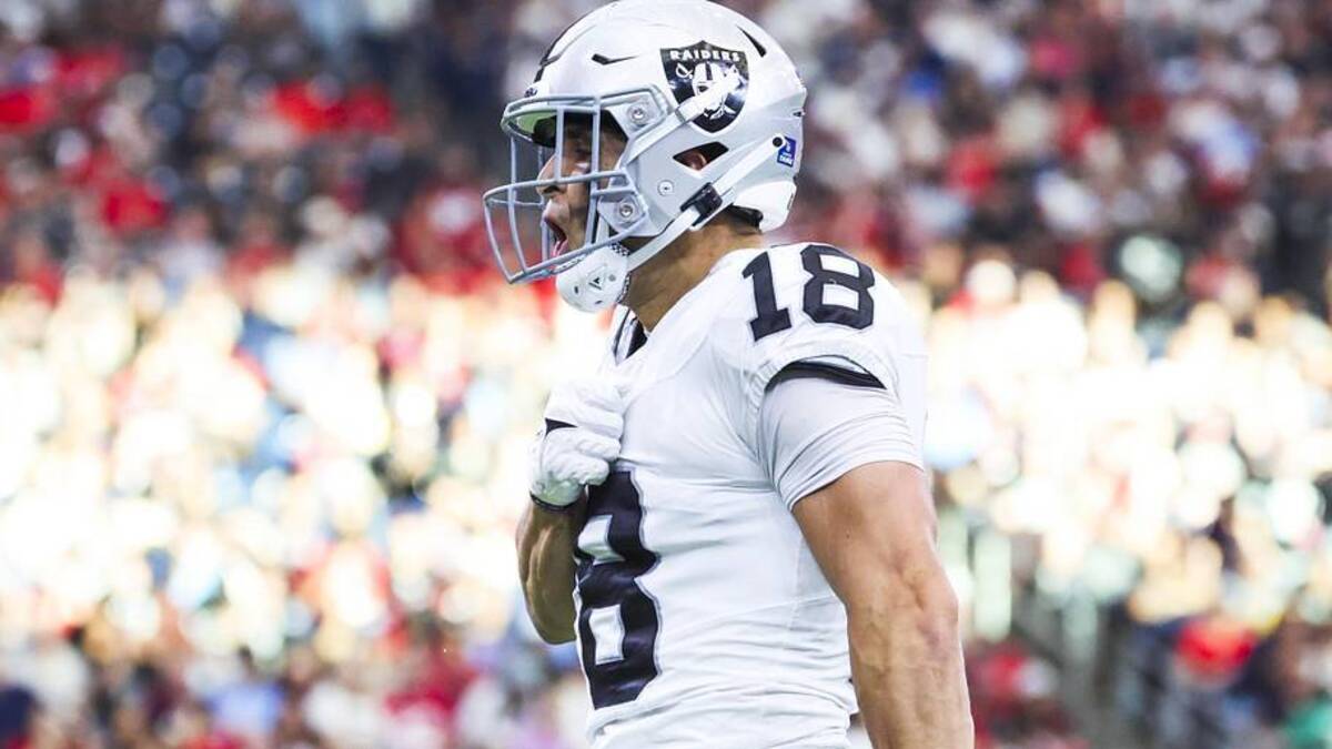  Dec 21, 2025; Houston, Texas, USA; Las Vegas Raiders wide receiver Jack Bech (18) reacts after catching a pass against the Houston Texans during the first quarter at NRG Stadium. Mandatory Credit: Troy Taormina-Imagn Images | Troy Taormina-Imagn Images 