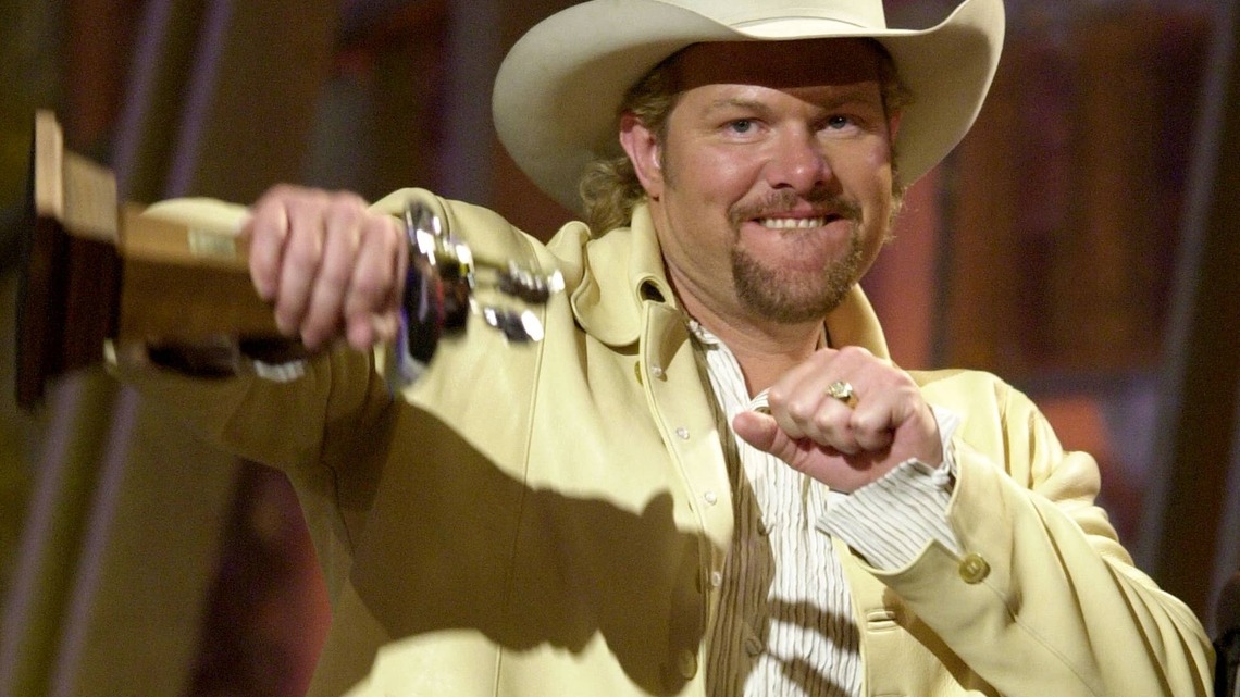 Late Country Legend's First No. 1 Hit Is Still Making Country Music History 