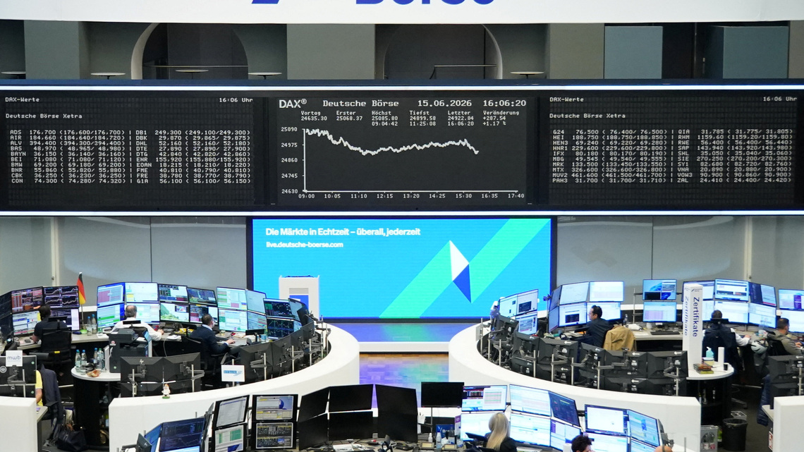 European shares inch up as investors assess US-Iran agreement