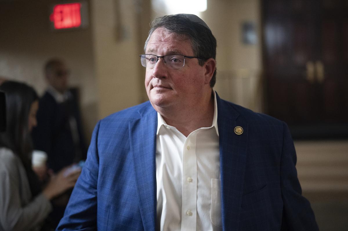  Representative Randy Fine, a Florida Republican, leaves a meeting of the House Republican Conference in the U.S. Capitol on Wednesday, September 3, 2025. (Tom Williams/CQ Roll Call via AP Images) 