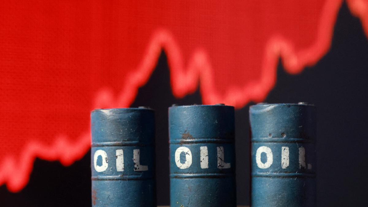 3D printed oil barrels and rising stock graph are seen in this illustration taken March 23, 2026. REUTERS/Dado Ruvic/Illustration/File Photo