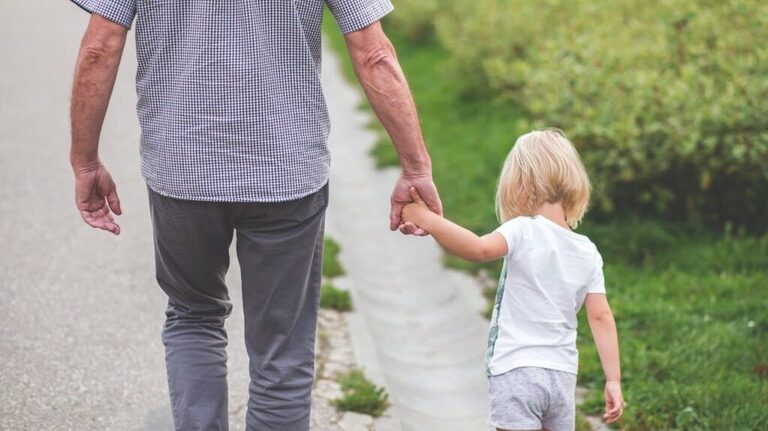 Why being a grandparent is good for your brain