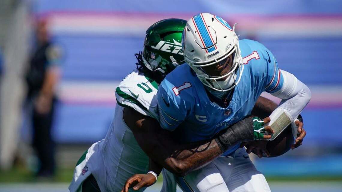 Eagles, Titans find plenty of room for improvement ahead of clash 