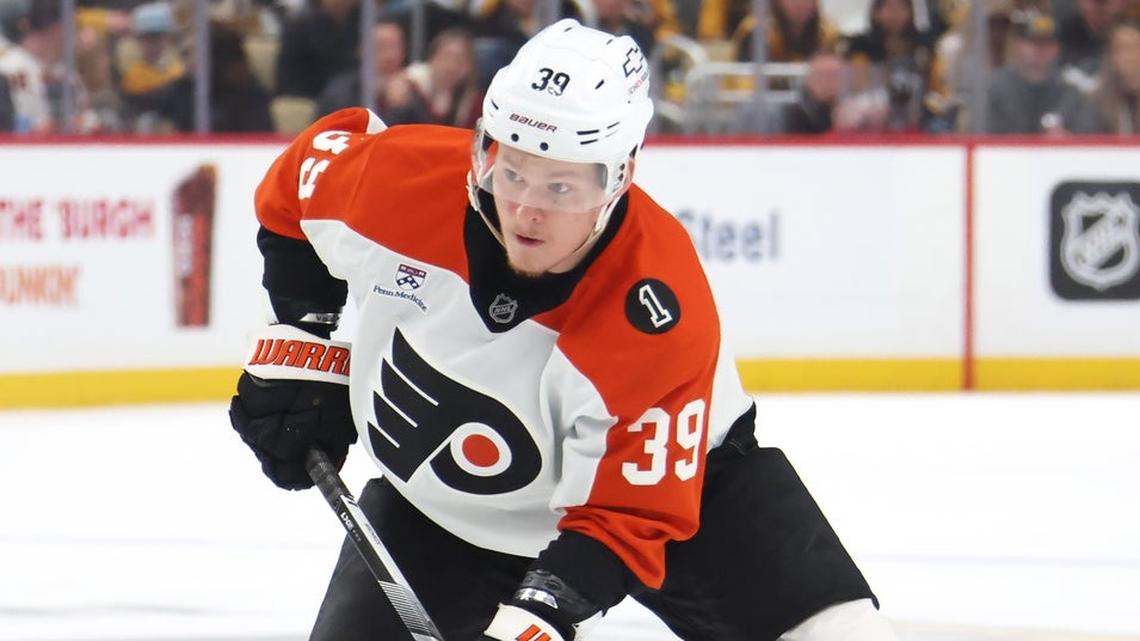 Flyers aim to stay hot with struggling Rangers in town 