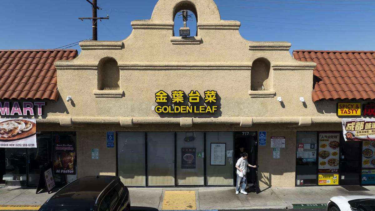 The exterior of Golden Leaf, a San Gabriel restaurant known for its Taiwanese food. A signature dish here was stinky tofu, until a neighbor started complaining about the smell. (Kayla Bartkowski/Los Angeles Times/TNS)