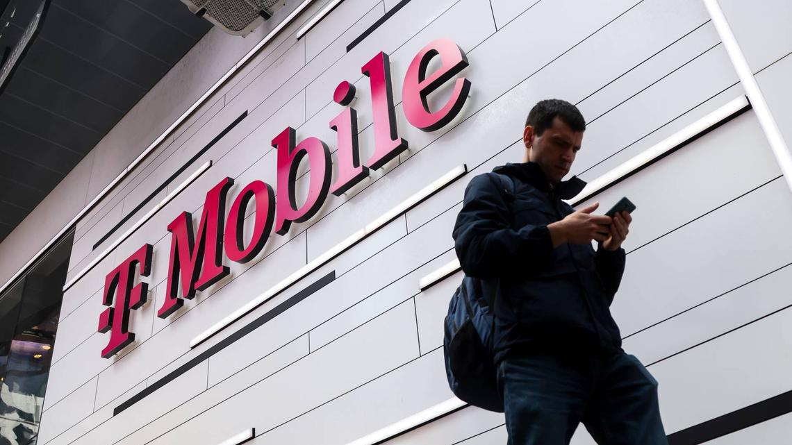 T-Mobile rolls back 2 device discount restrictions after backlash 