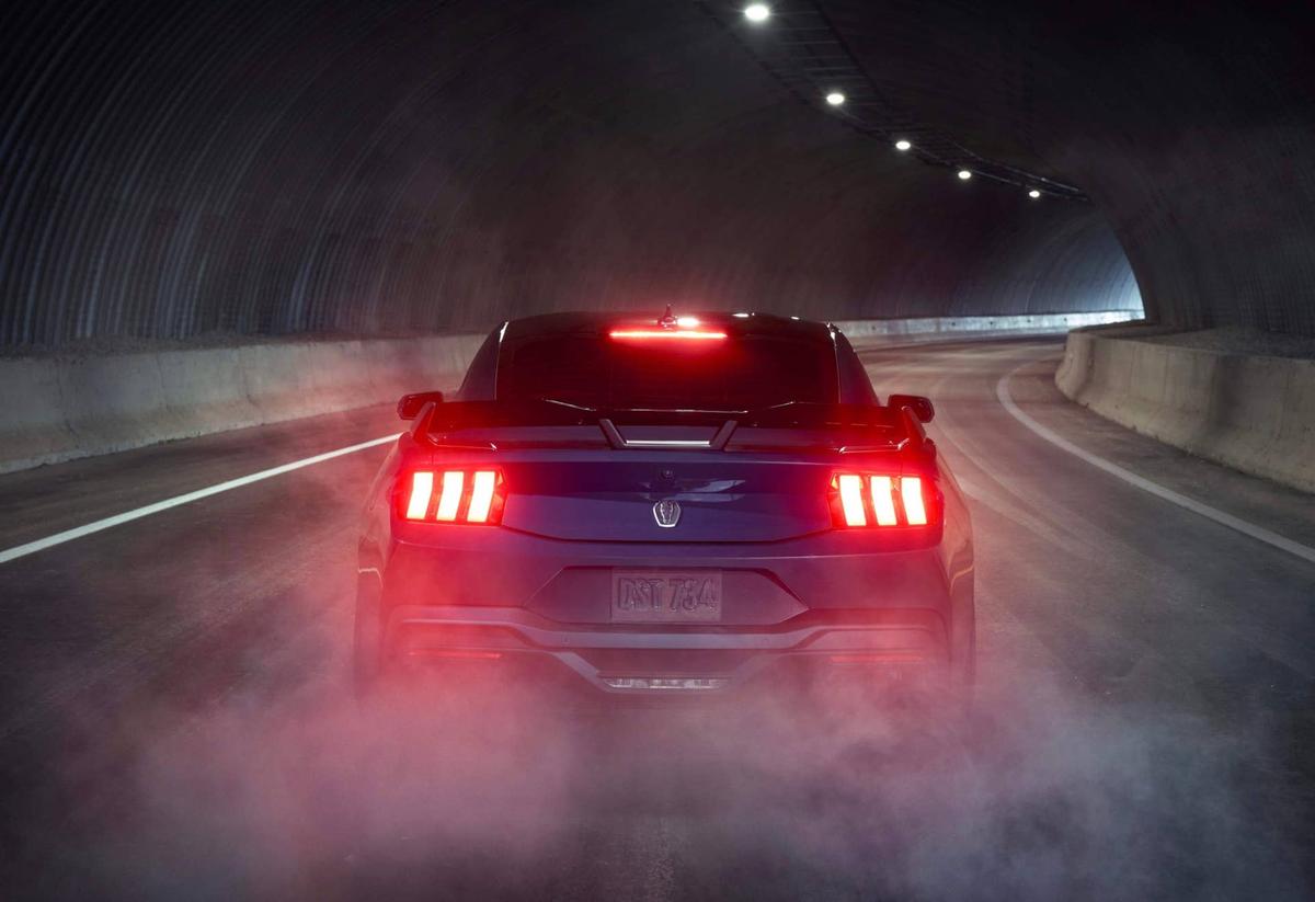  2024 Ford Mustang Dark Horse Ford