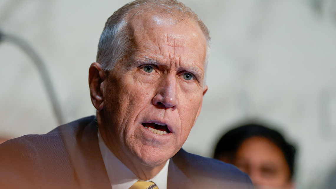 US Republicans, Democrats want Trump to reverse course on Russia diesel