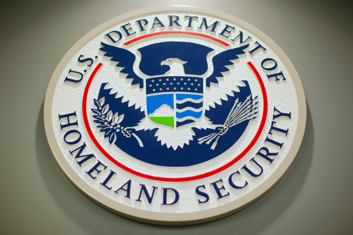  The Department of Homeland Security logo during a news conference in Washington, February 25, 2015. (AP Photo) 