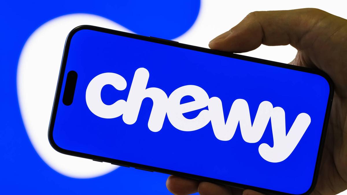 Chewy logo on smartphone.