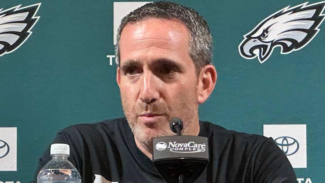 Howie Roseman speaks with reporters after cutting the Eagles' roster to 53 on Aug. 26, 2025. | John McMullen/Eagles On SI 