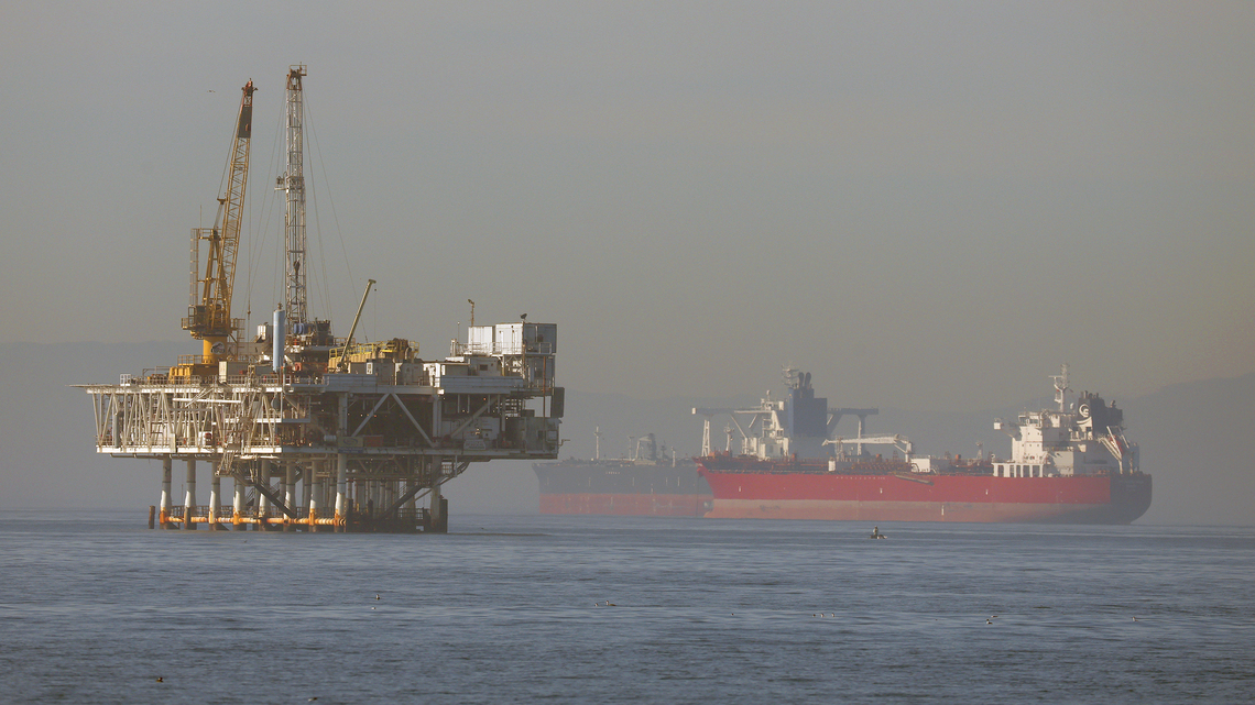 Judge allows controversial oil company to continue pumping, strips California of oversight 