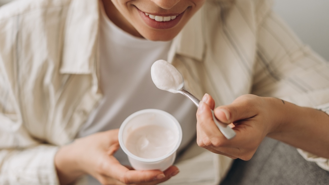 The Best High-Protein Snacks to Keep in Your College Dorm Room 