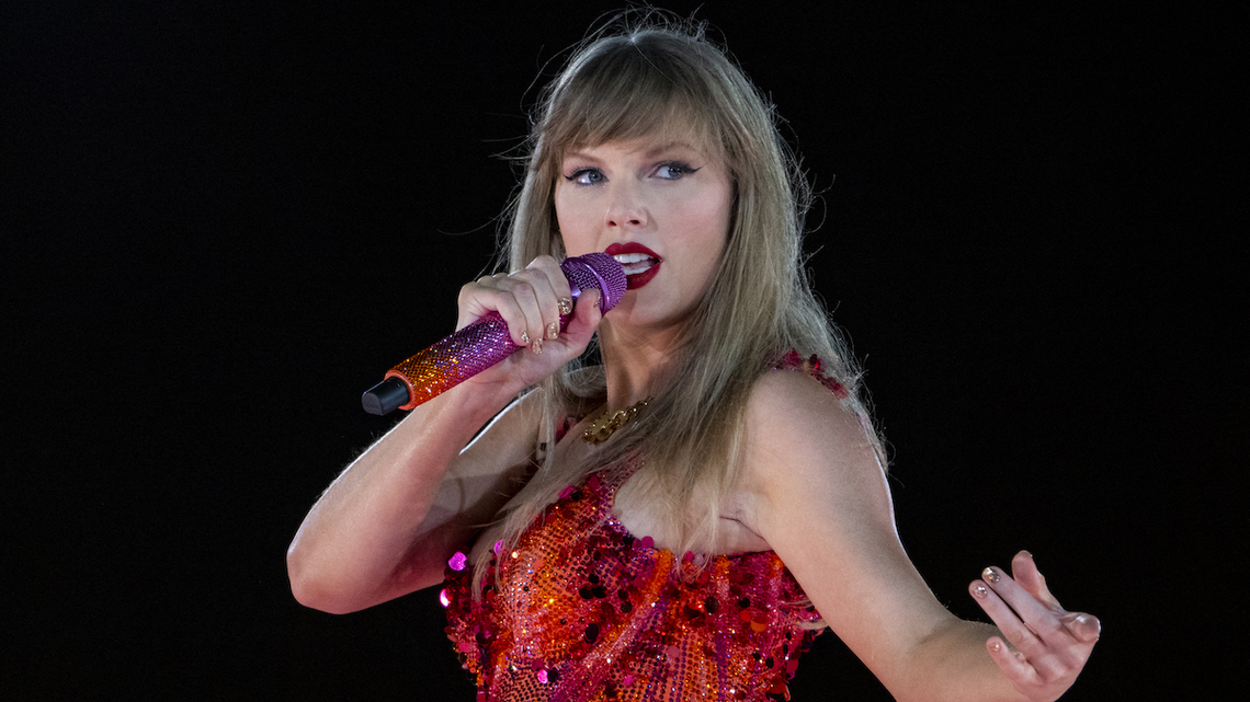 Ex-NYPD Chief Says ‘Nothing Comparable' to Taylor Swift's Fame Before Wedding 
