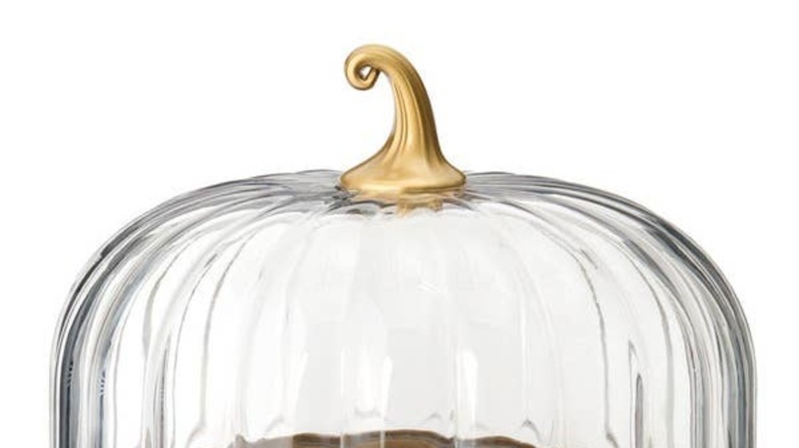 Aldi's 2-Piece Glass Cake Dome Set Is Giving Pottery Barn Vibes on a Budget 
