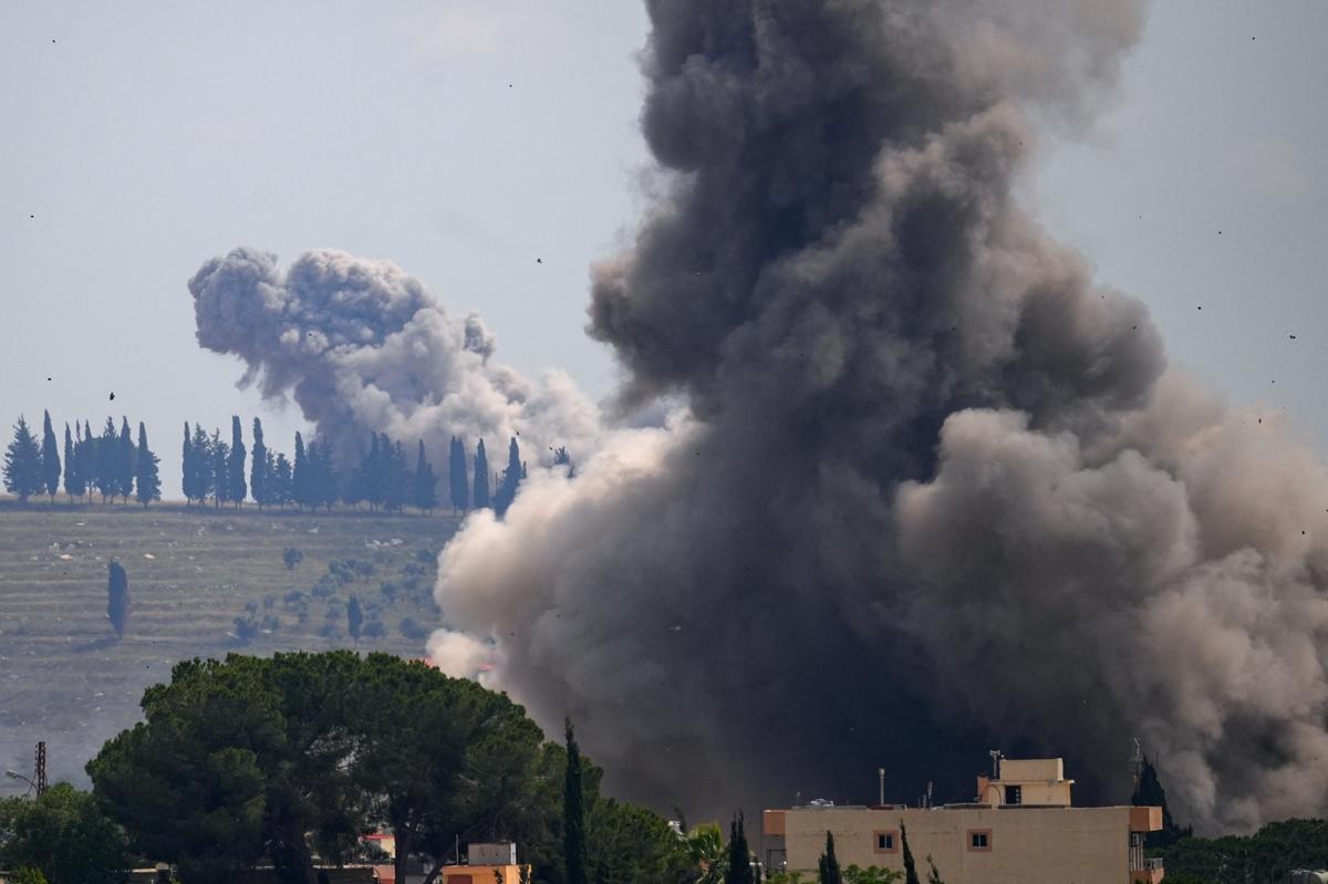 Smoke billows from southern Lebanon, following Israeli strikes, as seen from Nabatieh, Lebanon, June 2, 2026. REUTERS/ Stringer