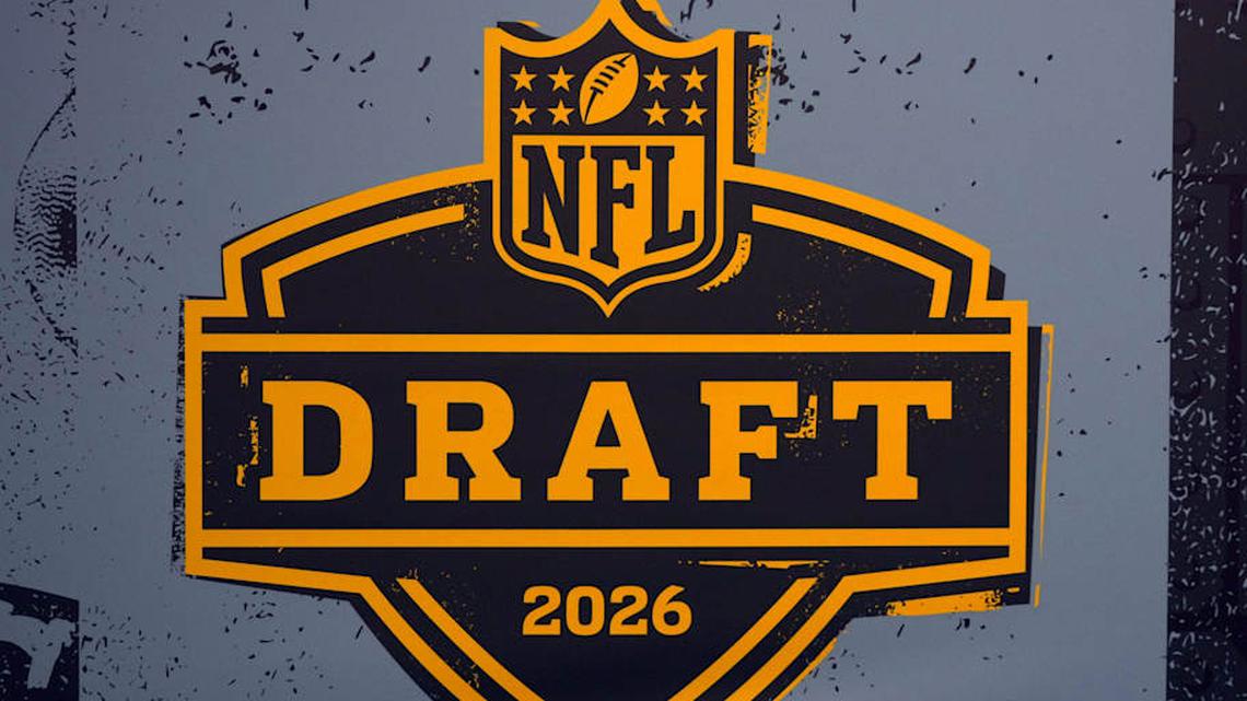 Should Chargers Consider Trading Down in First Round of 2026 NFL Draft?